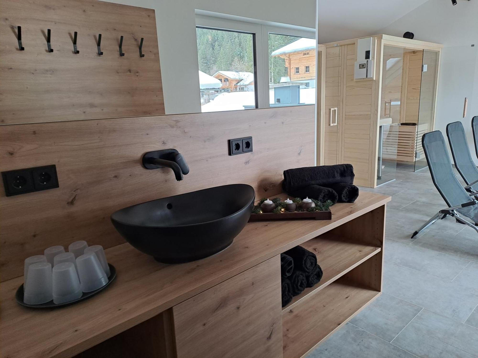 Zimmer & Appartements Schwarzenbacher Sonja & Konrad クライナル エクステリア 写真
