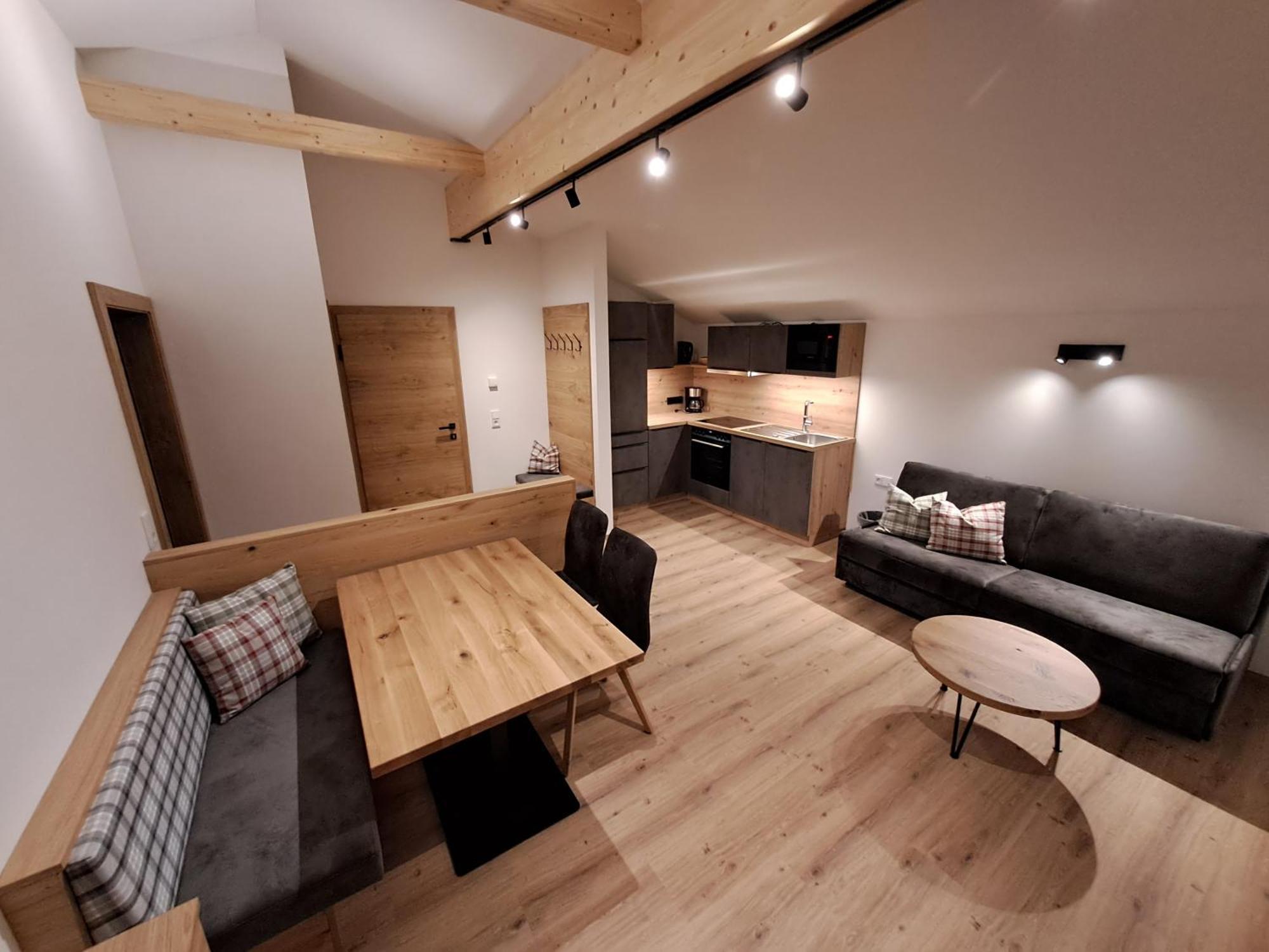 Zimmer & Appartements Schwarzenbacher Sonja & Konrad クライナル エクステリア 写真